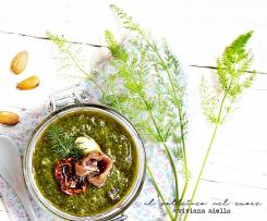 pesto di finocchietto selvatico con pomodori secchi, capperi e alici