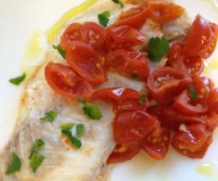 Filetto di pesce persico con pomodorini