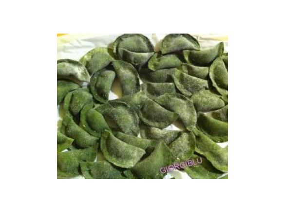 Mezze lune all'ortica ripiene