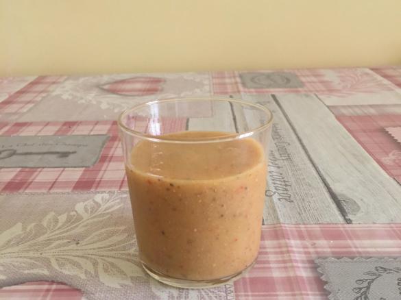 Frullato di pesche cremose