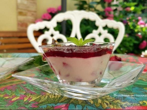 Crema di riso alle ciliegie