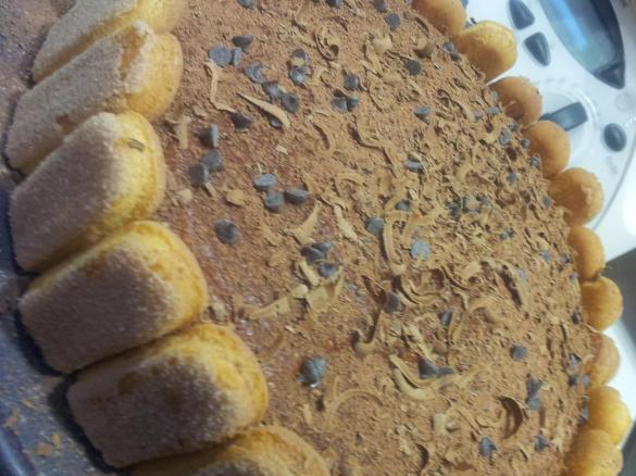 Torta Tiramisù con uova cotte