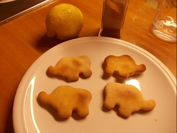 Biscotti integrali al profumo di limone e cannella