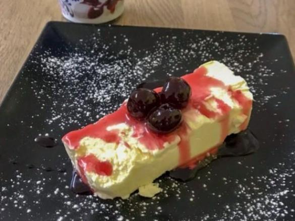Semifreddo al mascarpone con amarene