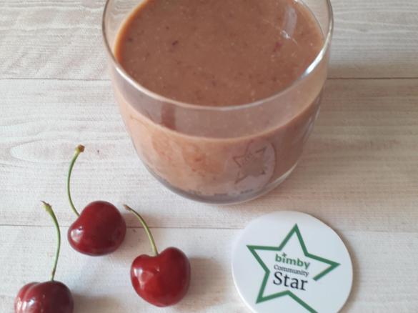 Frullato di ciliegie e cocco con zuccheri alternativi - contest 7 ingredienti