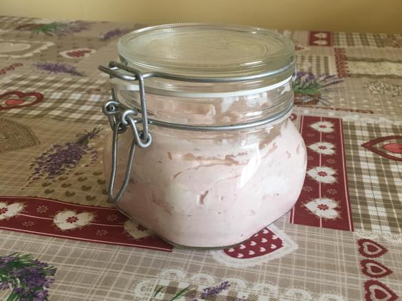 Crema di prosciutto e formaggio con capperi e brandy