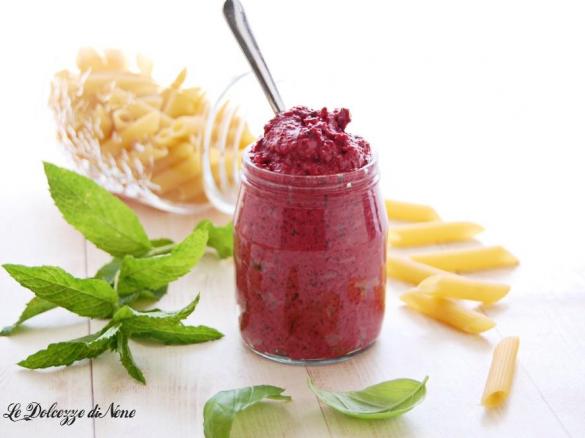 PESTO DI BARBABIETOLA ROSSA