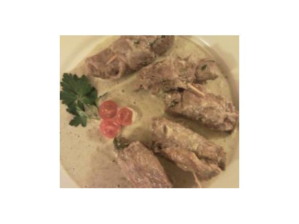 Involtini di carne con crema di carciofi