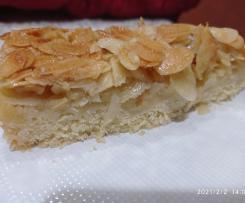 Torta di mele e mandorle croccanti