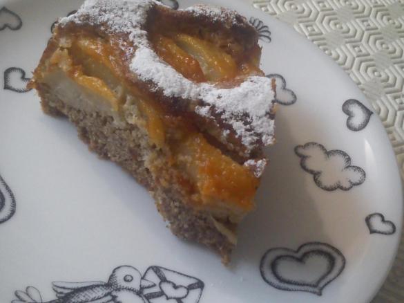 TORTA CON LE PERE AL GRANO SARACENO