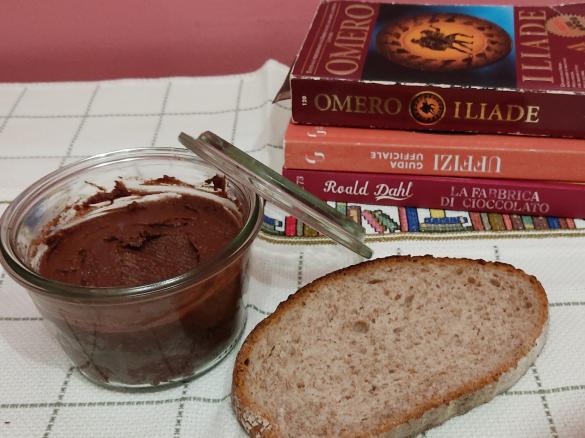 CREMA SPALMABILE AI FICHI SECCHI