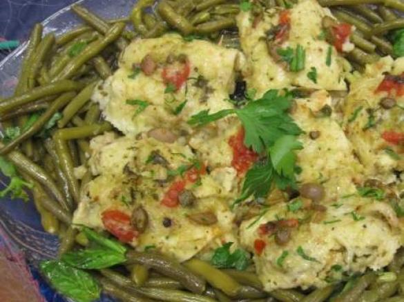 Involtini di Spada con frutti di mare in verde