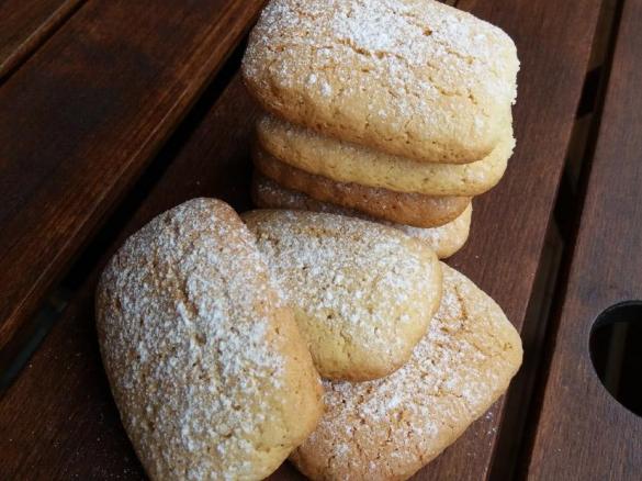 BISCOTTI LEGGERI
