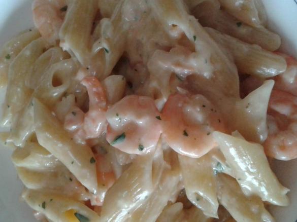 Pasta salmone, mazzancolle e panna (al salmone!)
