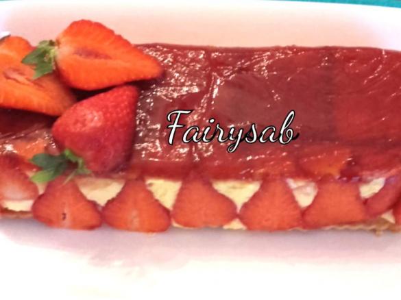 Le Fraisier (dolce di fragole veloce senza l'uso del forno)