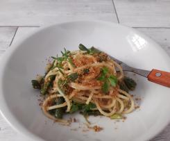 Spaghetti con fagiolini, acciuga e briciole di pane -contest legumi