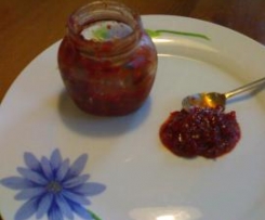 marmellata di peperoncini  rossi  piccante