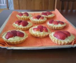 TARTELLE ALLA FRUTTA