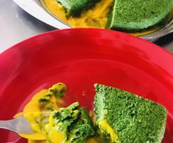 Corona di spinaci al vapore su crema di ortaggi allo zafferano