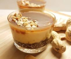 CHEESECAKE CON ARACHIDI E CARAMELLO