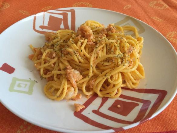 Linguine salmone e gamberetti