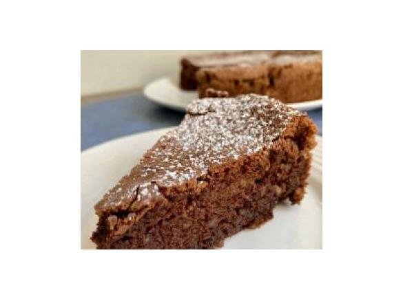 Torta morbida cioccolato e frutta secca (senza farina)