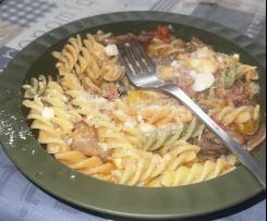 Fusilli colorati ai funghi