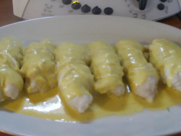 INVOLTINI DI POLLO CON CREMA AL LATTE