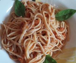Pasta al sugo di melanzane