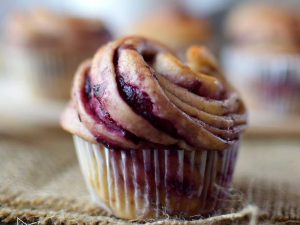 Cruffin Con confettura extra di mirtilli