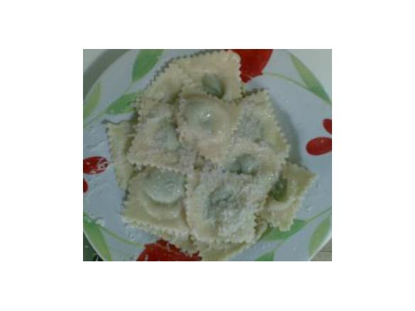 TORTELLI D'ERBETTA CON BURRO E SALVIA