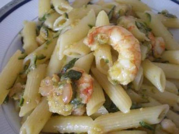 Penne con zucchine e Gamberetti
