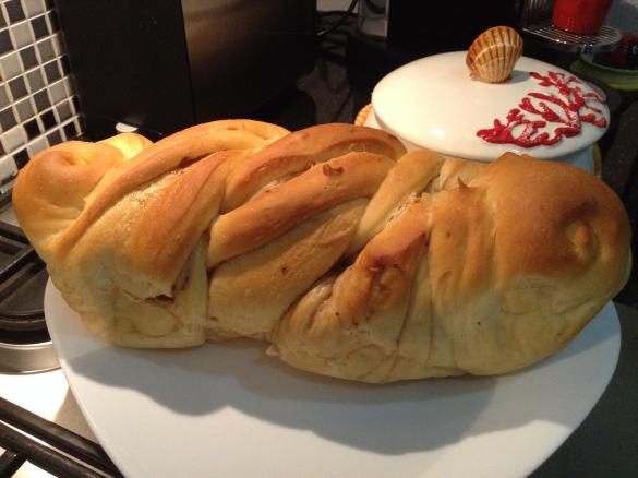 Treccia Russa alla ricotta con confettura