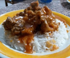 Bocconcini di vitello alla Strogoff (su letto di basmati)