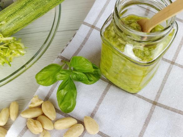 PESTO DI ZUCCHINE SENZA FORMAGGIO
