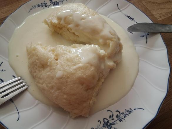 Dampfnudeln/Germknödel (canederli dolci cotti a vapore)