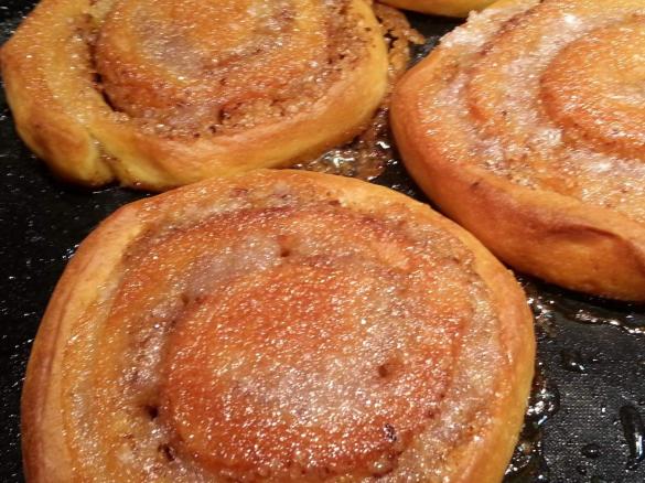 Cinnamon rolls