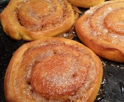 Cinnamon rolls