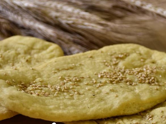 Schiacciatine al sesamo