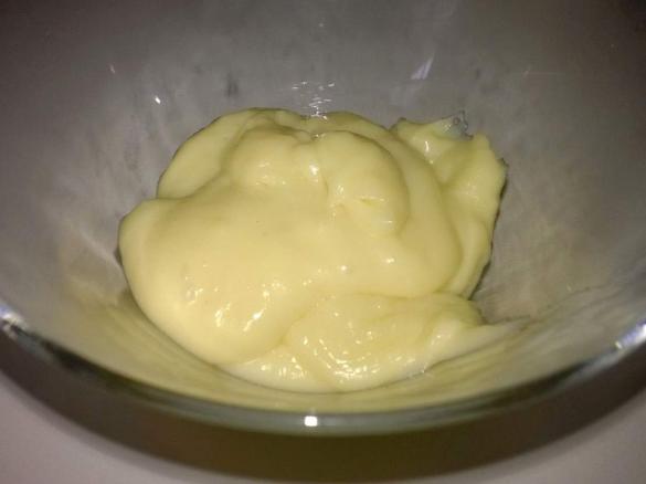 Crema pasticcera al cioccolato bianco