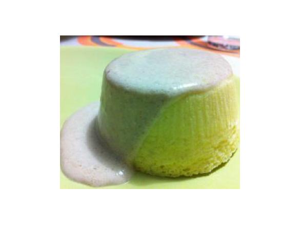 Flan di cavolfiore con salsa di acciughe