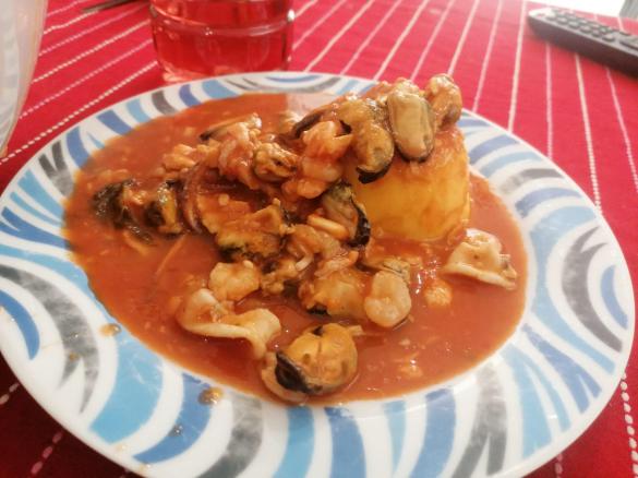 Polenta con sugo di pesce (cenetta Bimbyne)