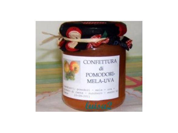 confettura di pomodori, mele e uva