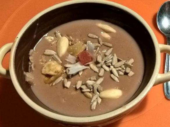 Porridge con latte di soia e cacao