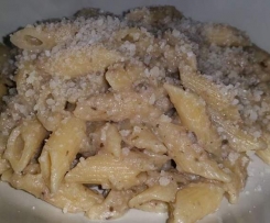 Pasta con crema di melanzane