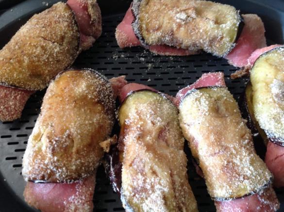 Involtini rivoltati con ripieno dentro e fuori