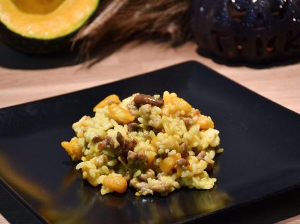 Staffetta Halloween Risotto zucca salsiccia e funghi