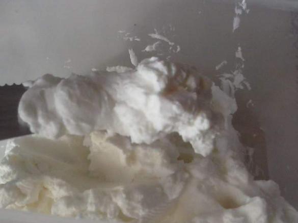 Formaggio fresco tipo Philadelphia fatta in casa