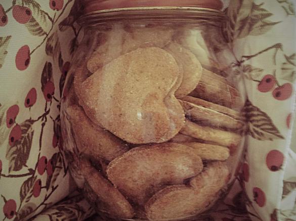 BISCOTTI SENZA GLUTINE, LATTE E LIEVITO