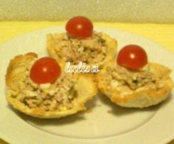 tartellette con tonno e uova